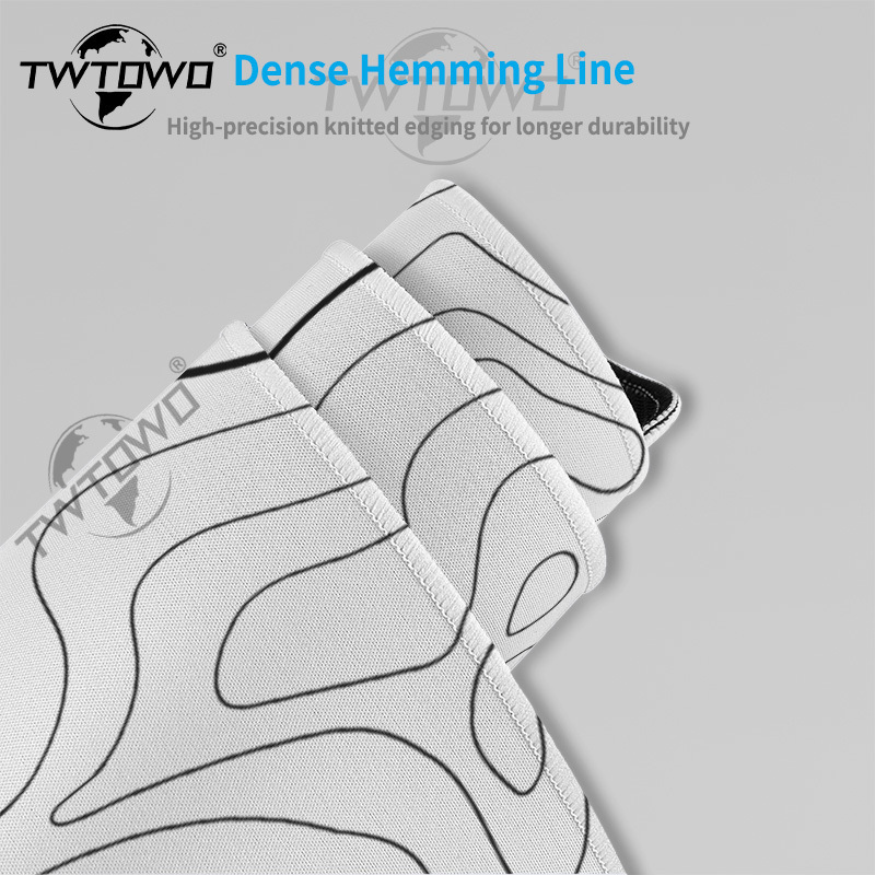 Mouse Pad Gaming Black And Whi - Desk Setup Accessories Aesthetic review and price